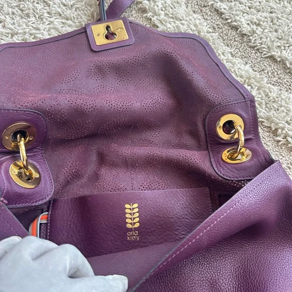 Elegant Purple Handbag - Picture 8 of 12
